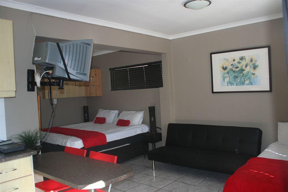 Colors Of Cape Town Lodge Esterno foto