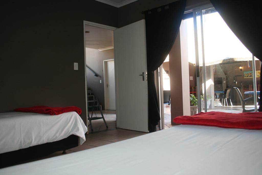 Colors Of Cape Town Lodge Esterno foto